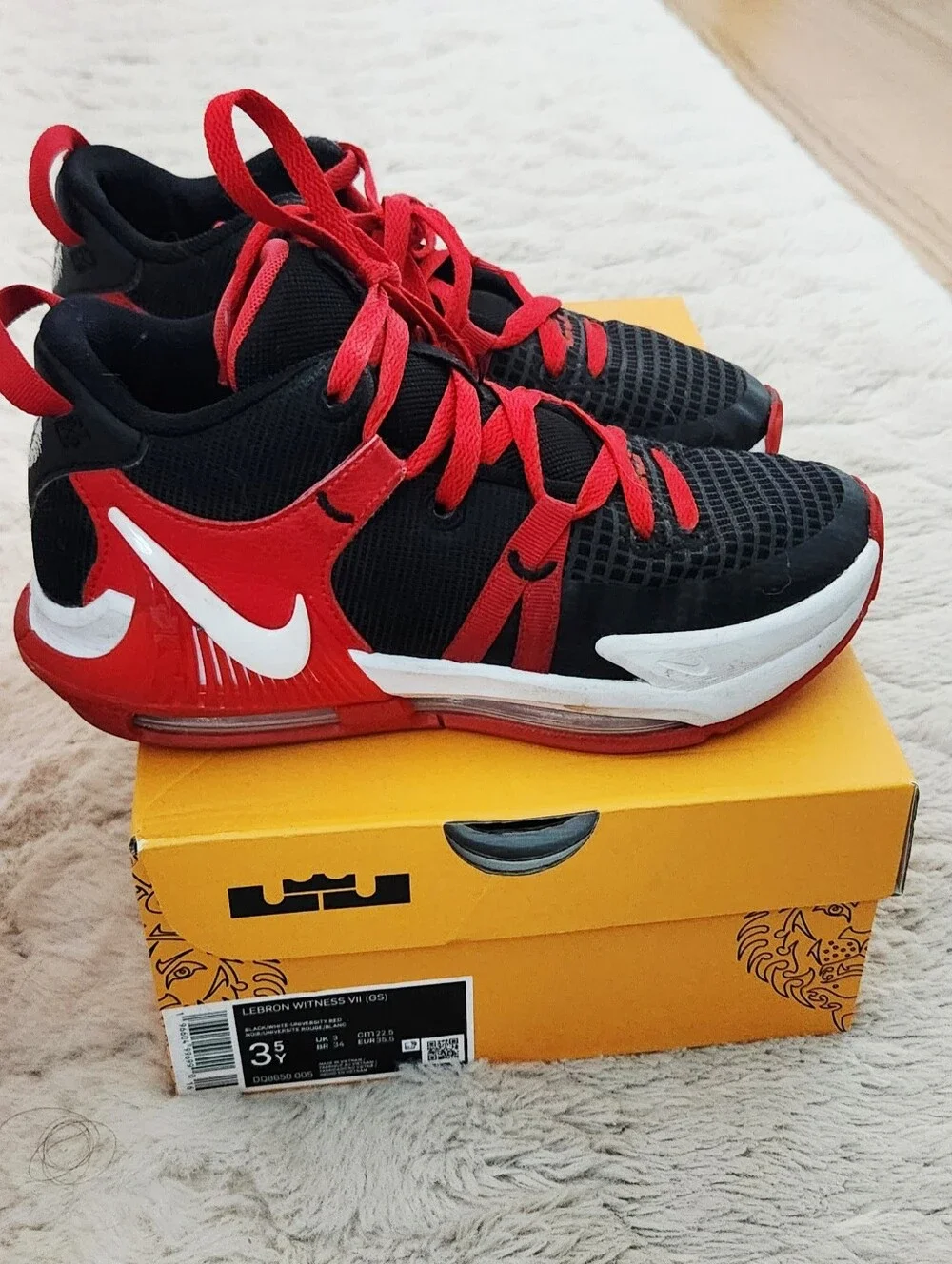 Nike LeBron Witness VII Basketball Shoes - Black, Red & White